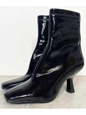 Steve Madden Joan Square Kitten Heel Bootie 5.5